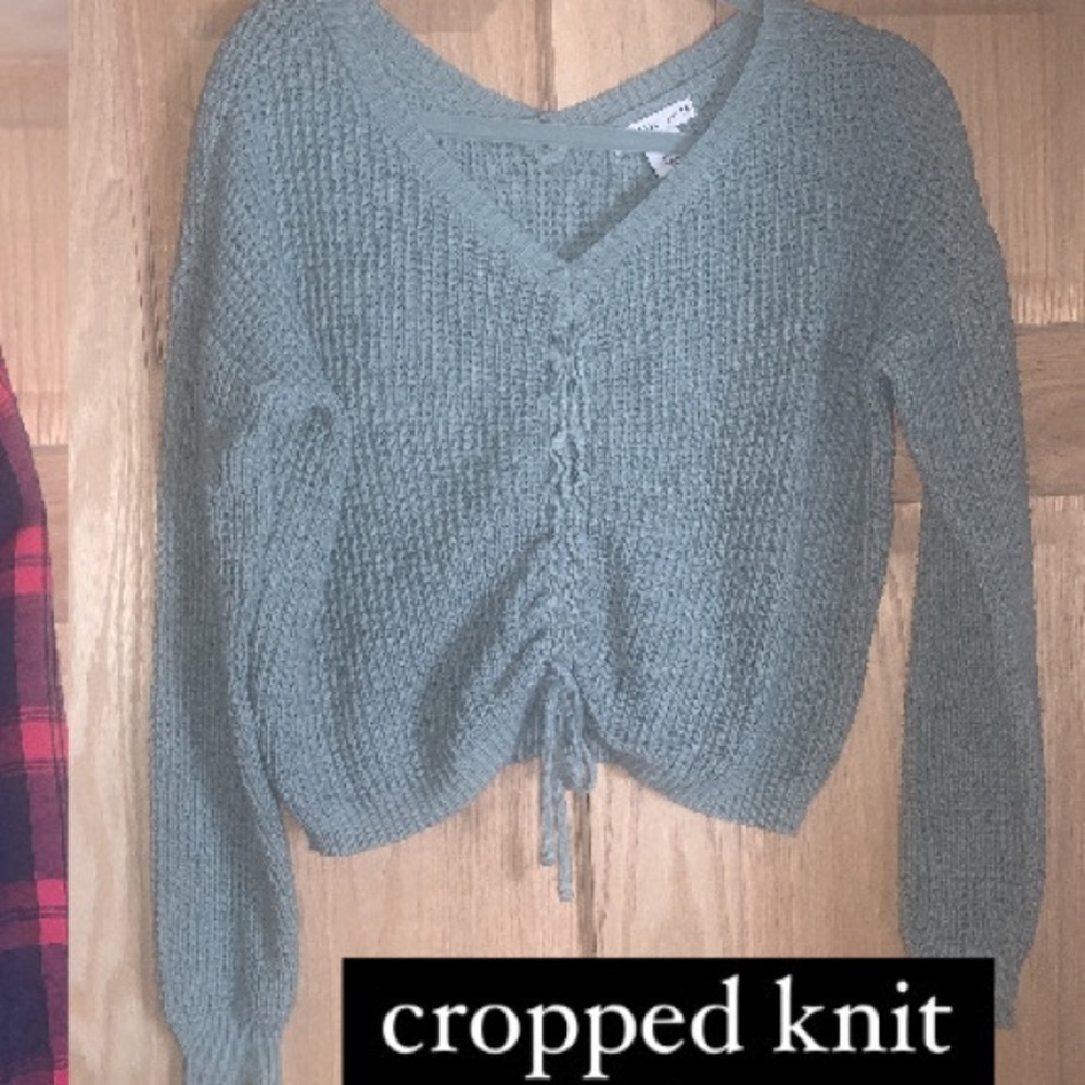 Cropped knit sweater